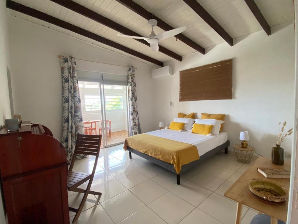Notre Vie La Bed & Breakfast Le Robert Exterior photo